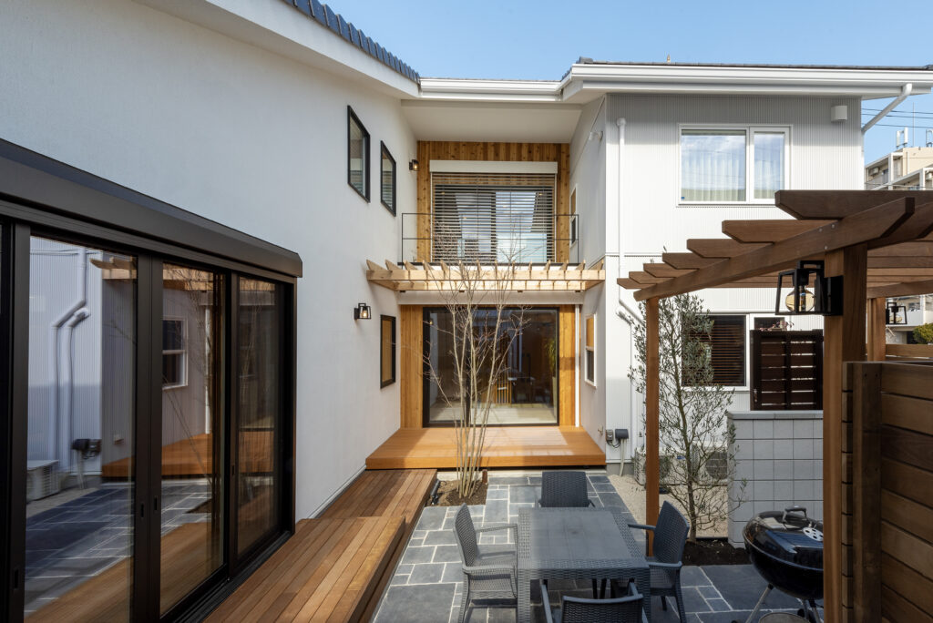 自然素材の良さを体感できるモデルハウス