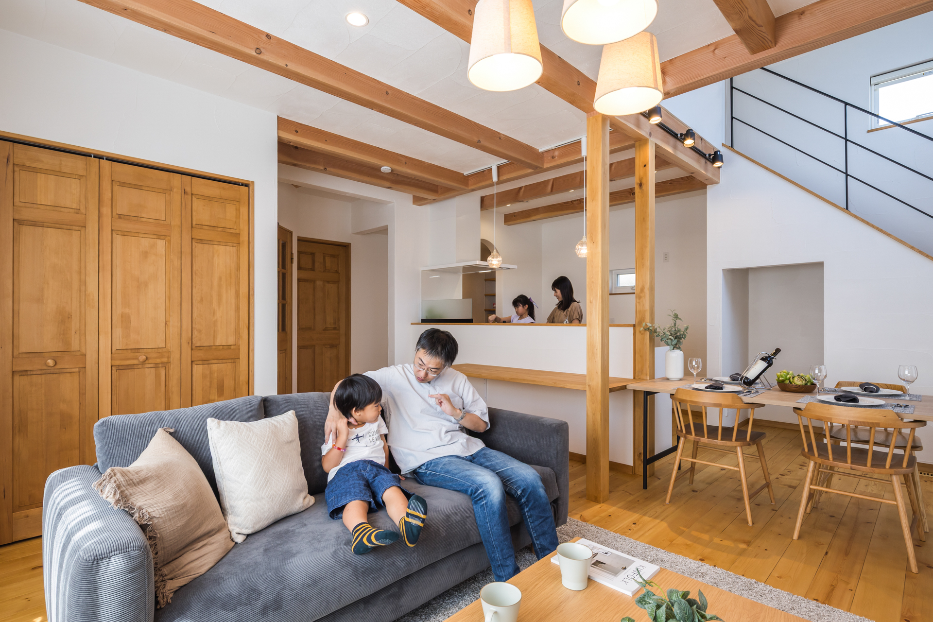 健やかに、心地よく。性能と素材を大切にした住まい / 八王子市