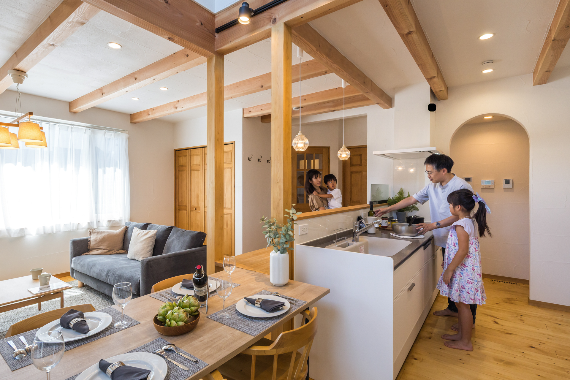 健やかに、心地よく。性能と素材を大切にした住まい / 八王子市