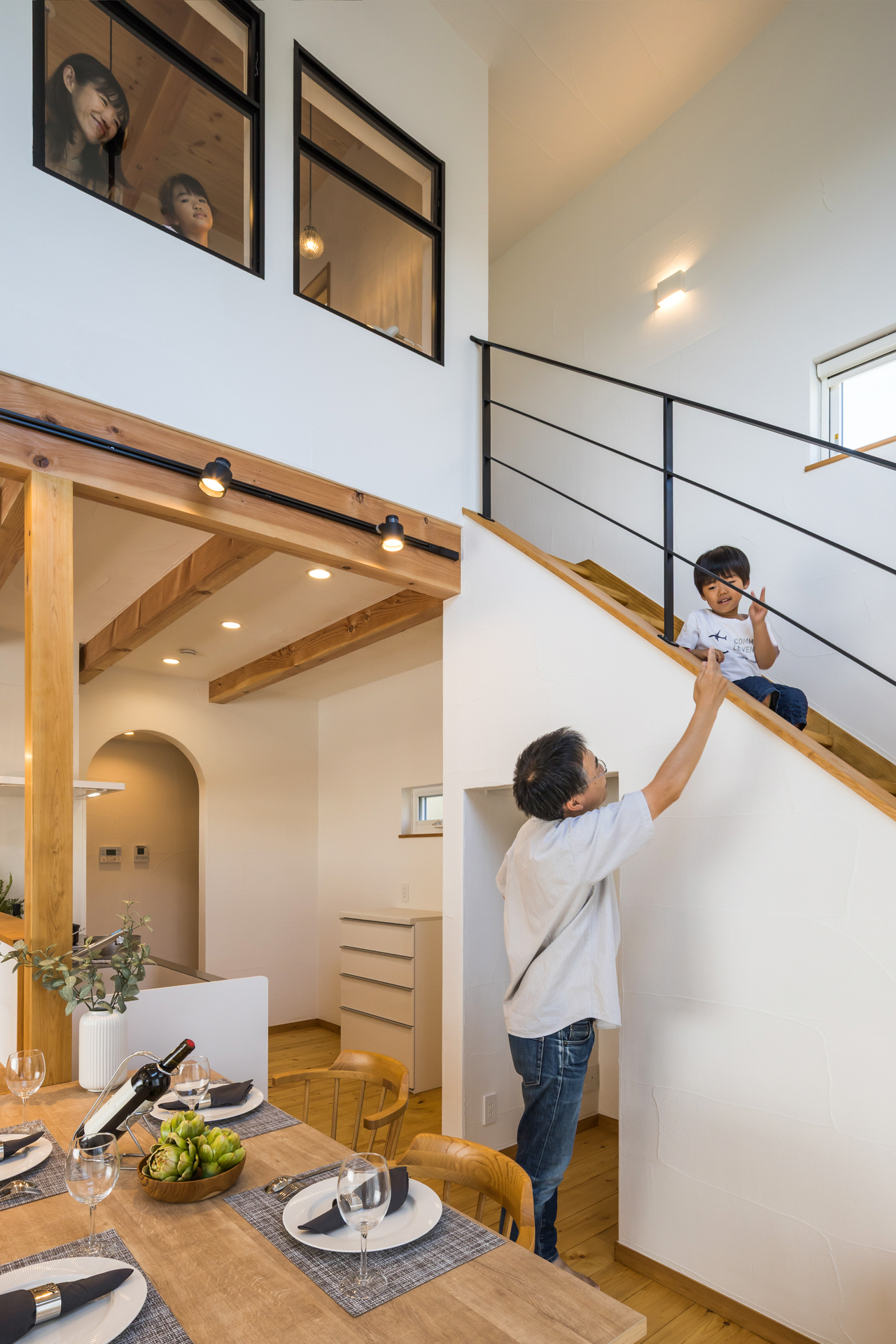 健やかに、心地よく。性能と素材を大切にした住まい / 八王子市