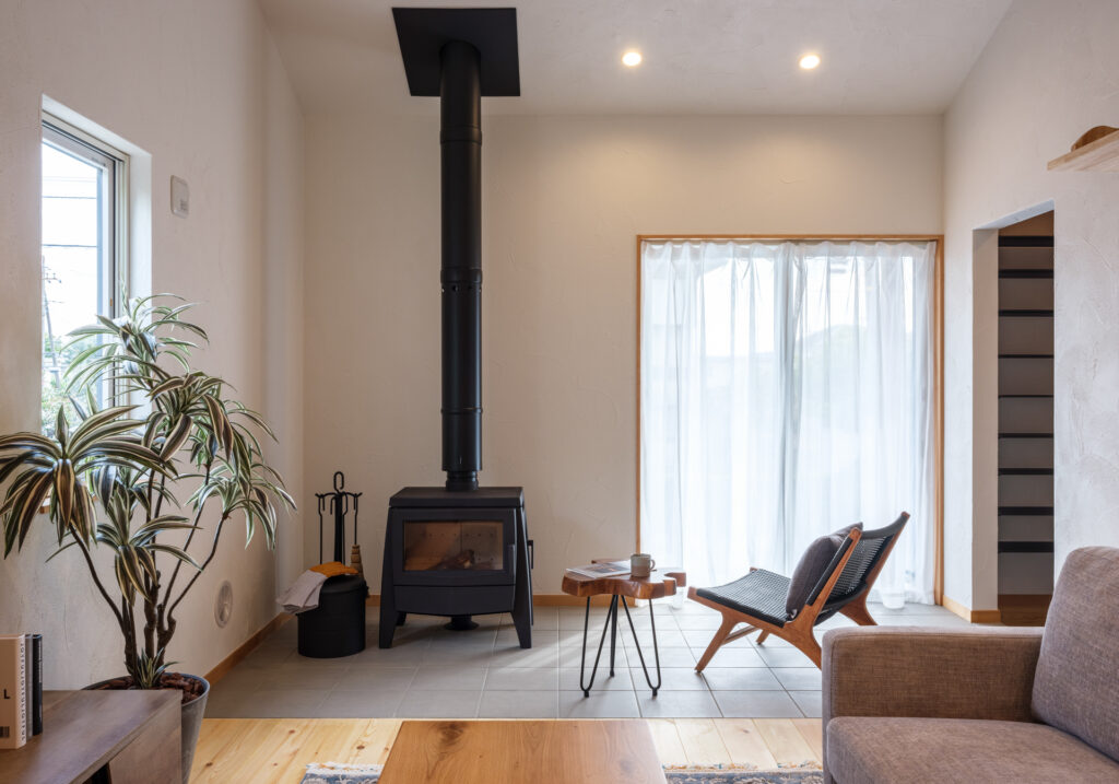 心も暮らしも整う。自然素材に包まれる平屋